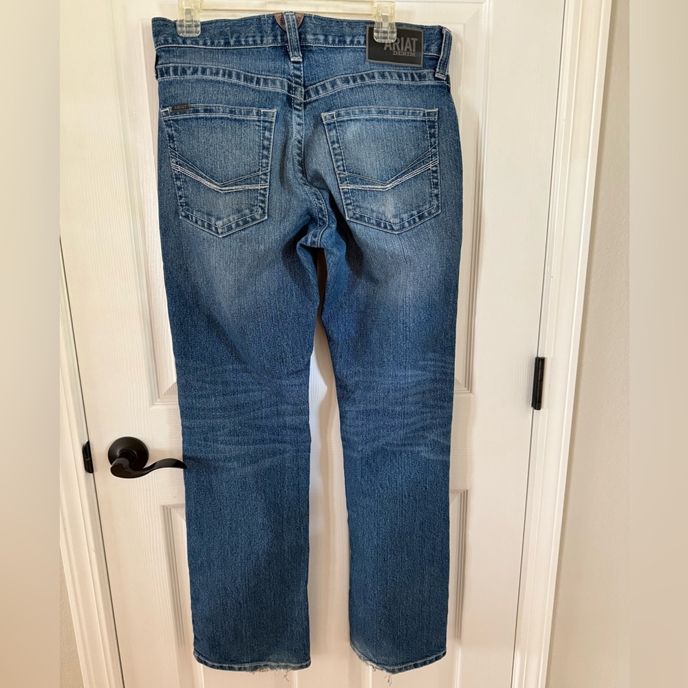 Men’s ariat M5 straight leg denim pants jeans 31x32 31 32